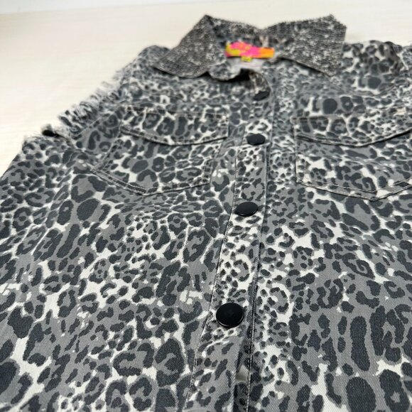 NWOT‎ - English Rose Denim Vest Women's M/L Gray Camo Leopard Beaded Fringe - Picture 2 of 9